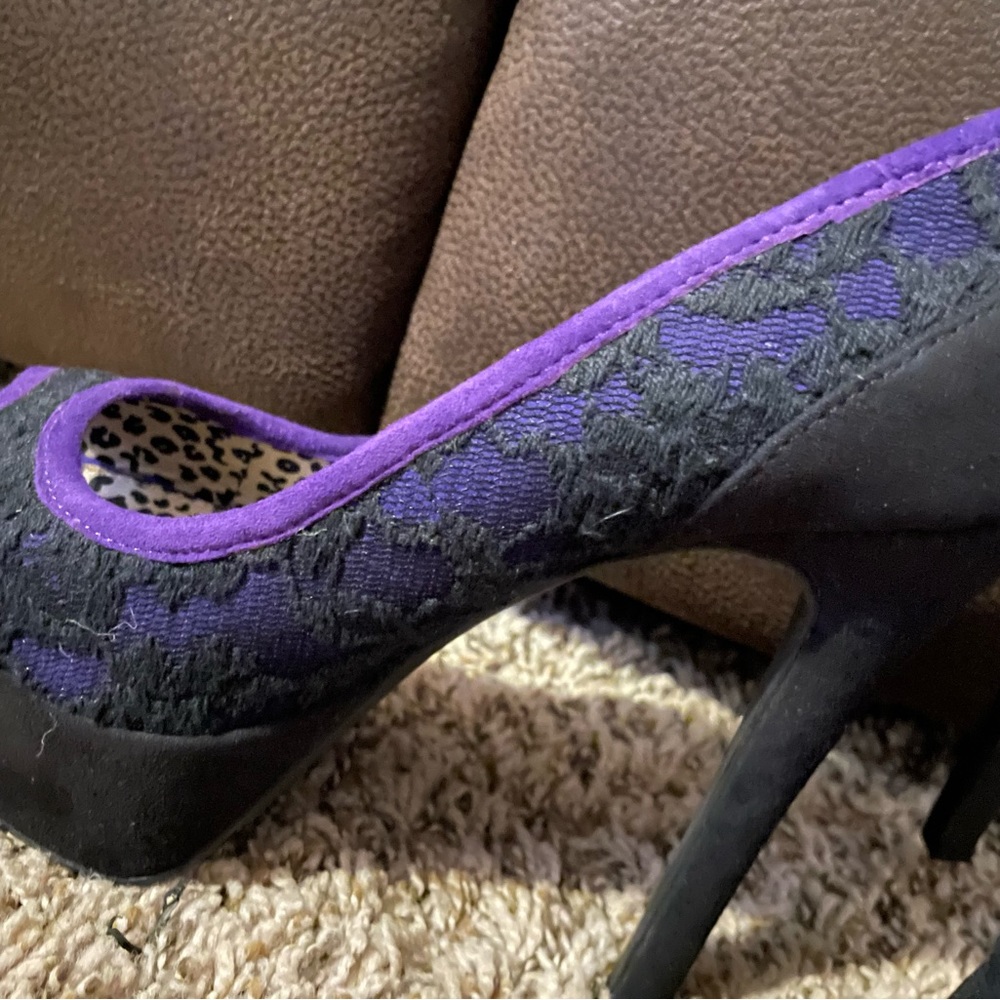 Black/Purple Mesh Shoes